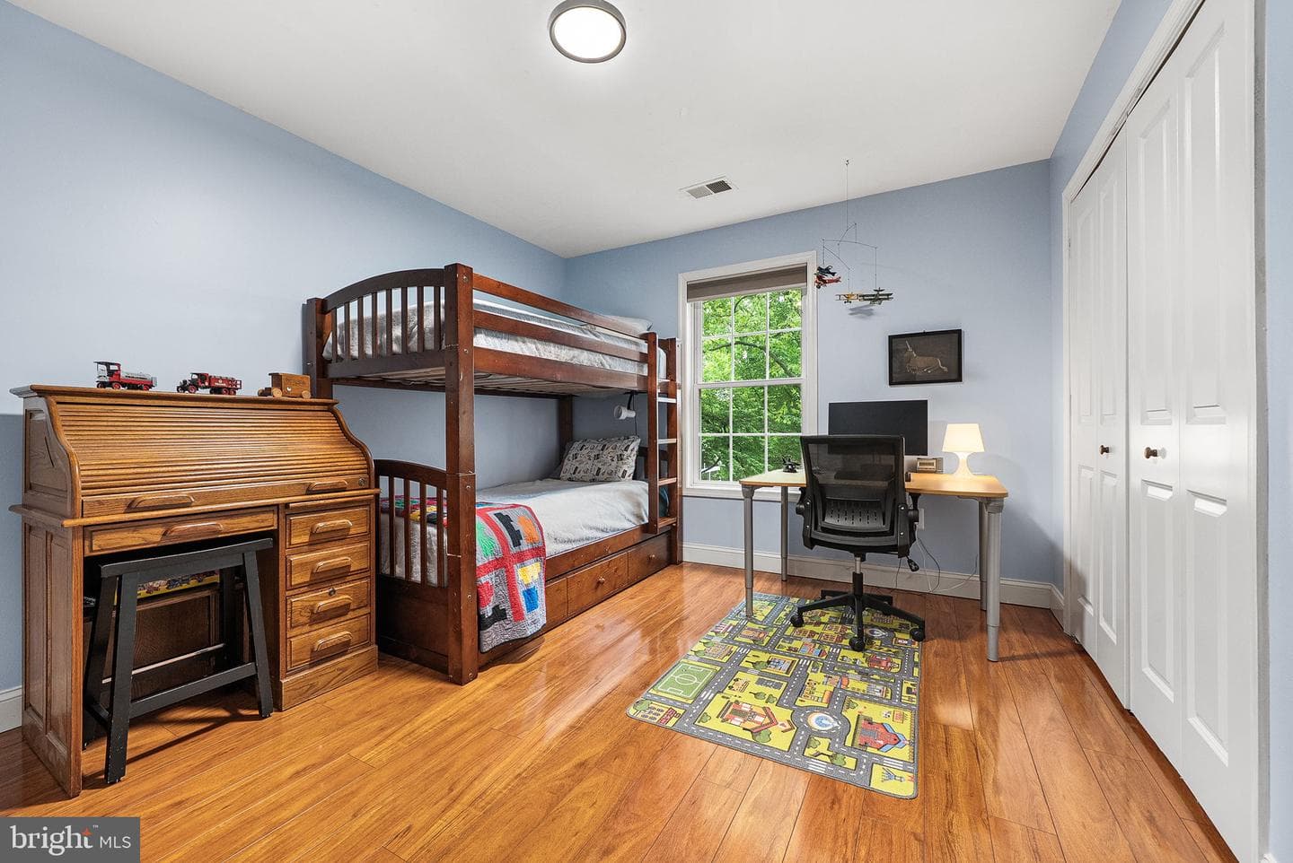 813 Fulton Avenue photo 49