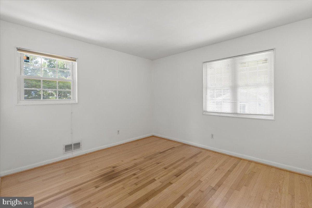 202 S Cherry Street photo 14
