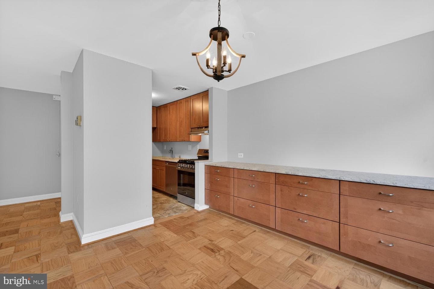 200 N Maple Avenue #206 photo 4