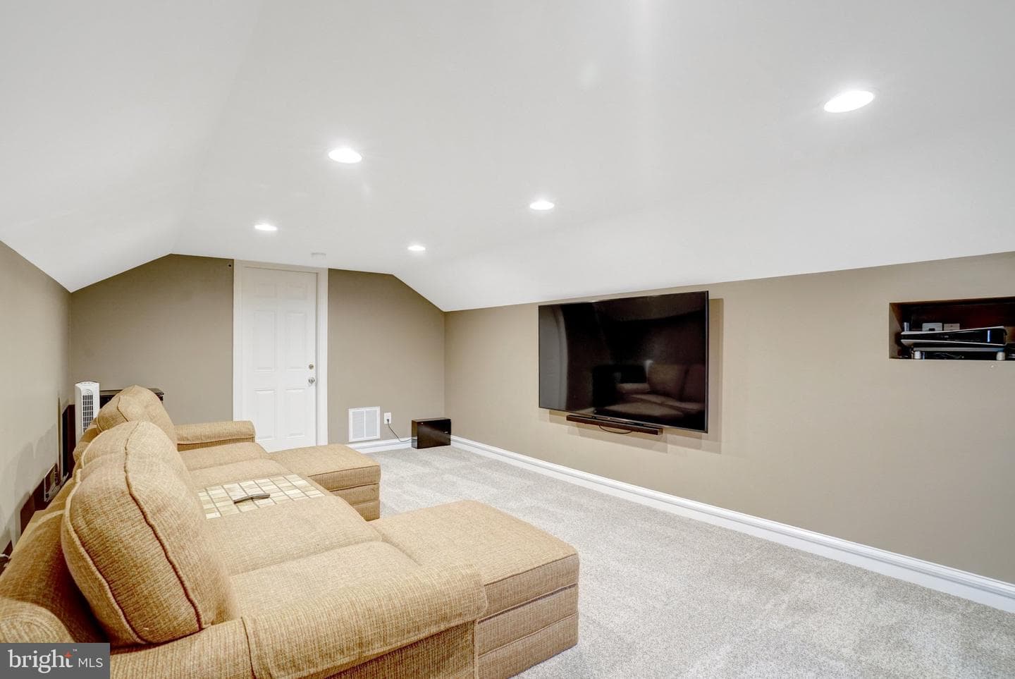 117 W George Mason Road photo 52