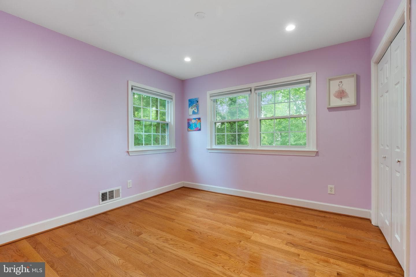 709 E Broad Street photo 22