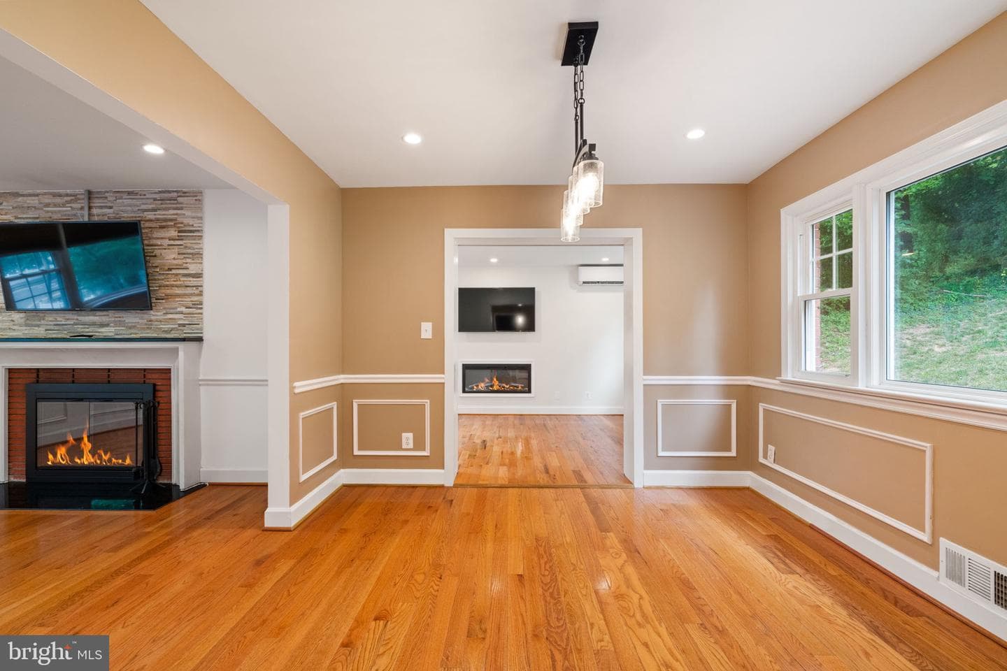 709 E Broad Street photo 9