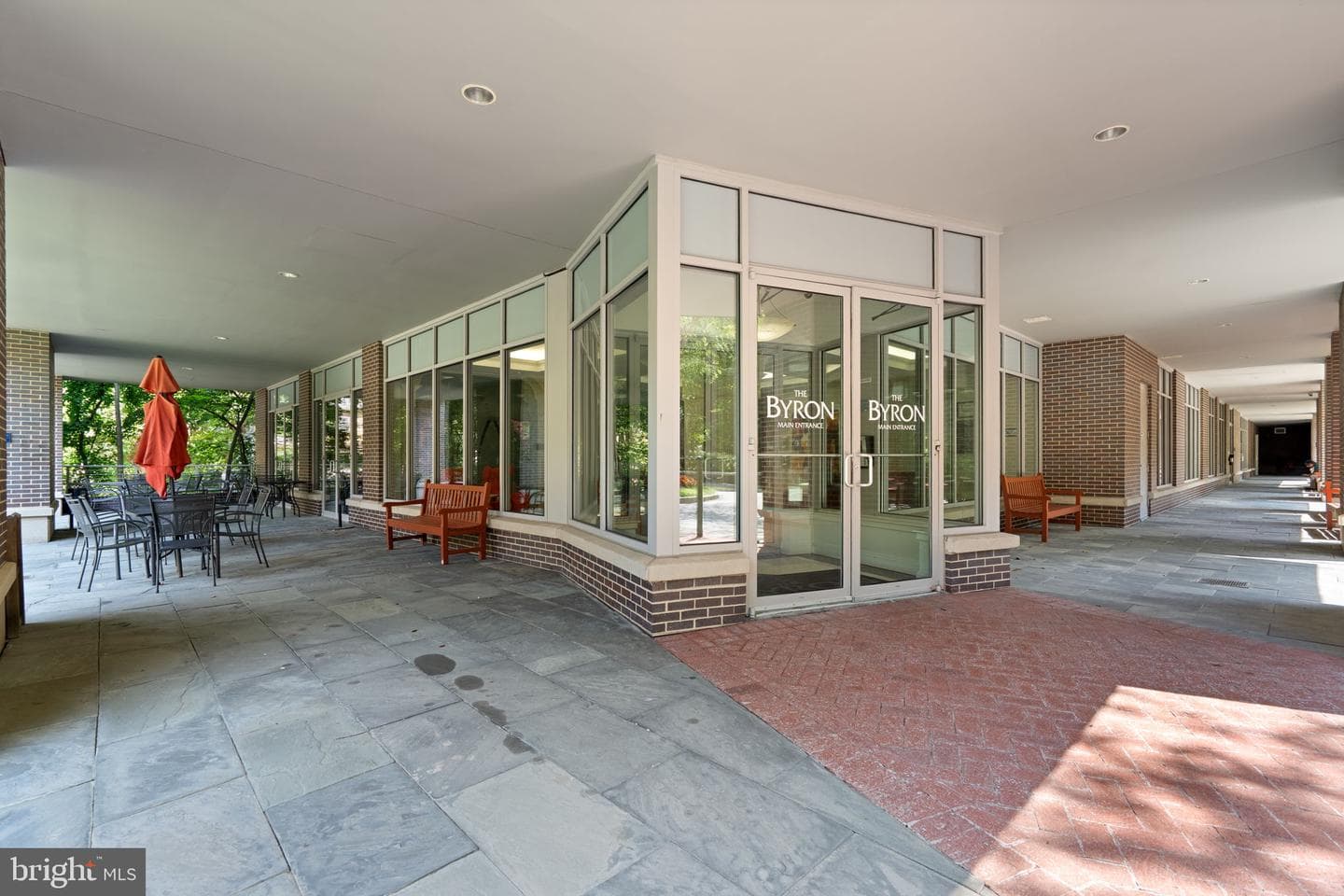 513 W Broad Street #605 photo 3