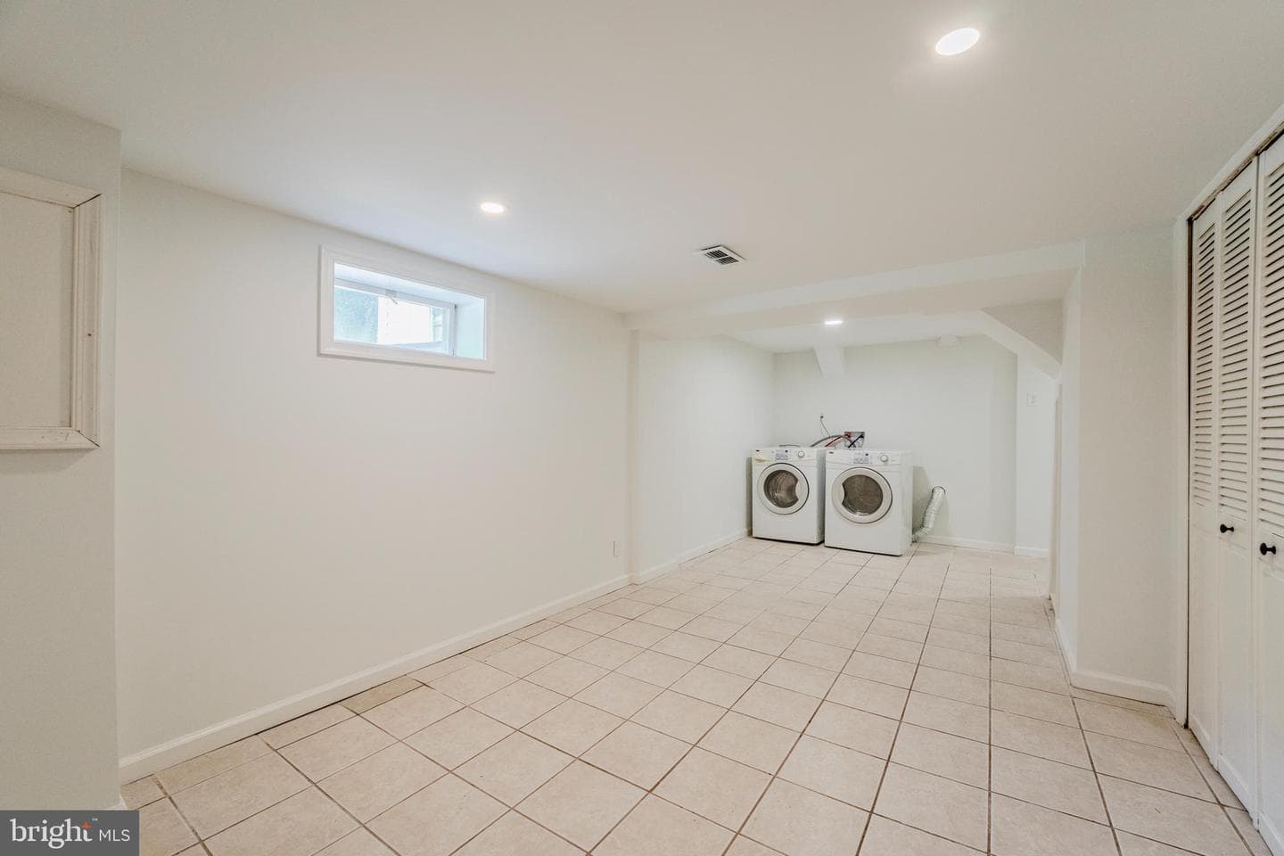 998 N Roosevelt Street photo 28