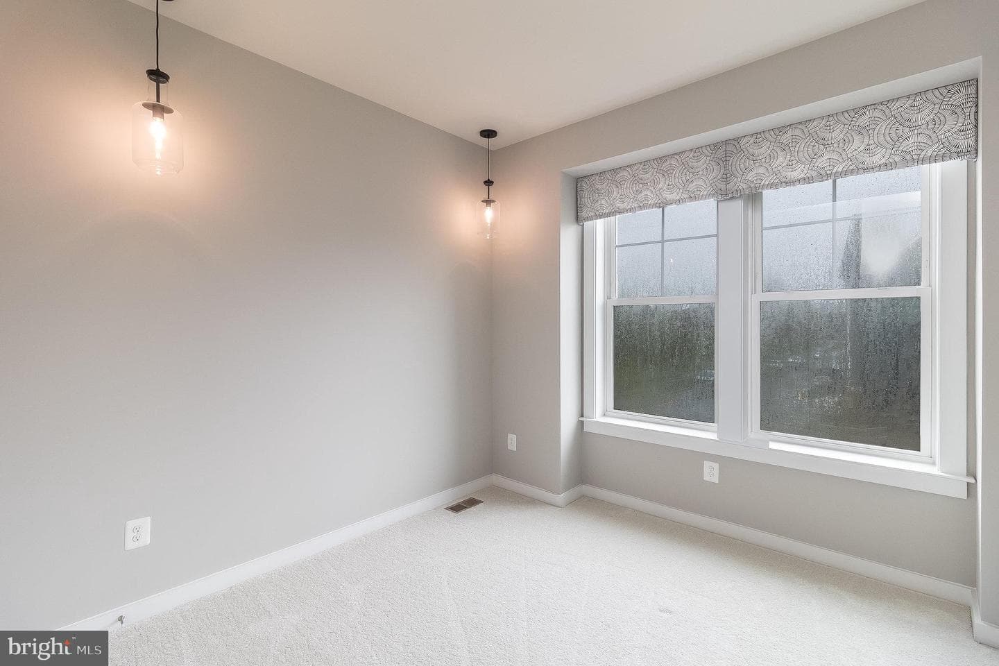 251 Willis Street photo 25