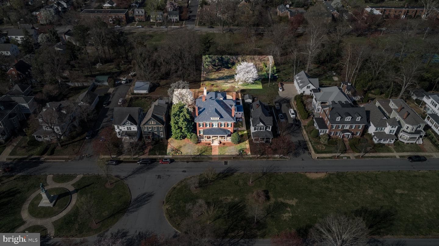 1304 Washington Avenue photo 98