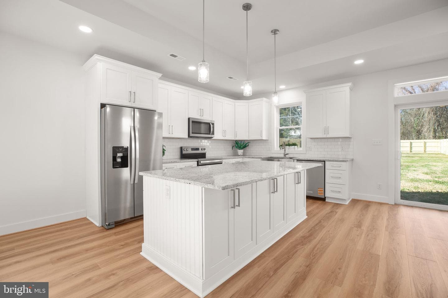 1606 Charles Street photo 20