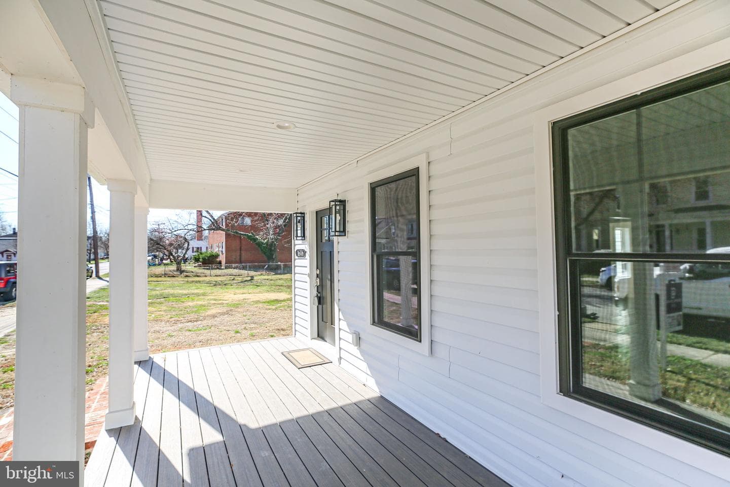 1606 Charles Street photo 7