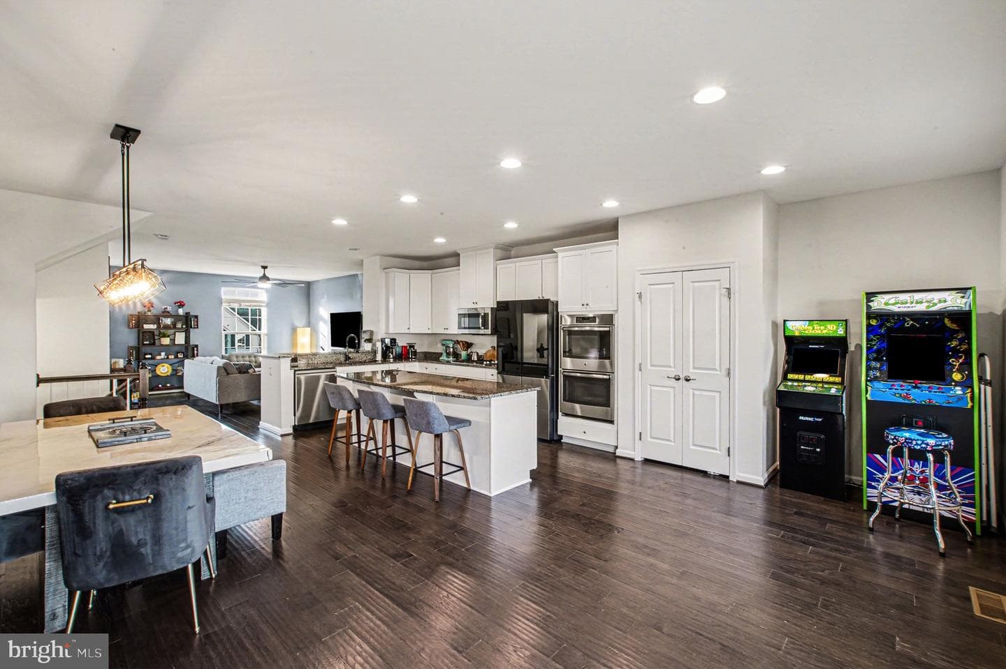 2102 Hays Street photo 8