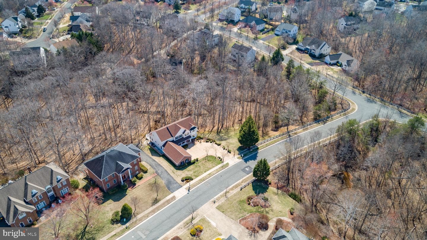 1001 Featherston Court photo 18