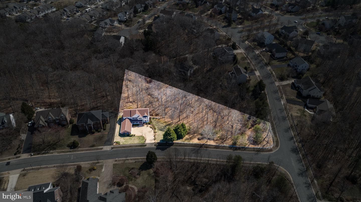 1001 Featherston Court photo 23
