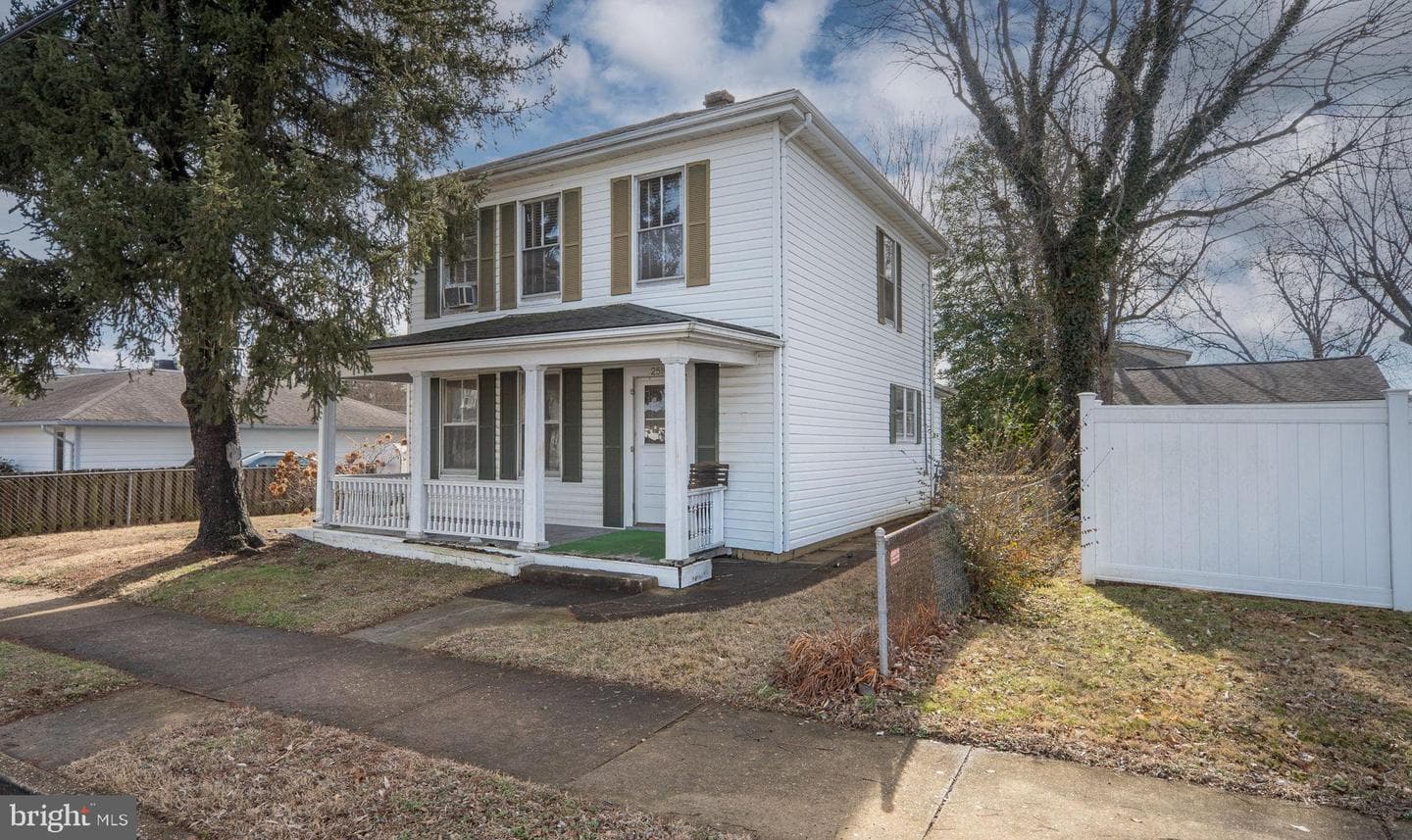 2510 Charles Street photo 4