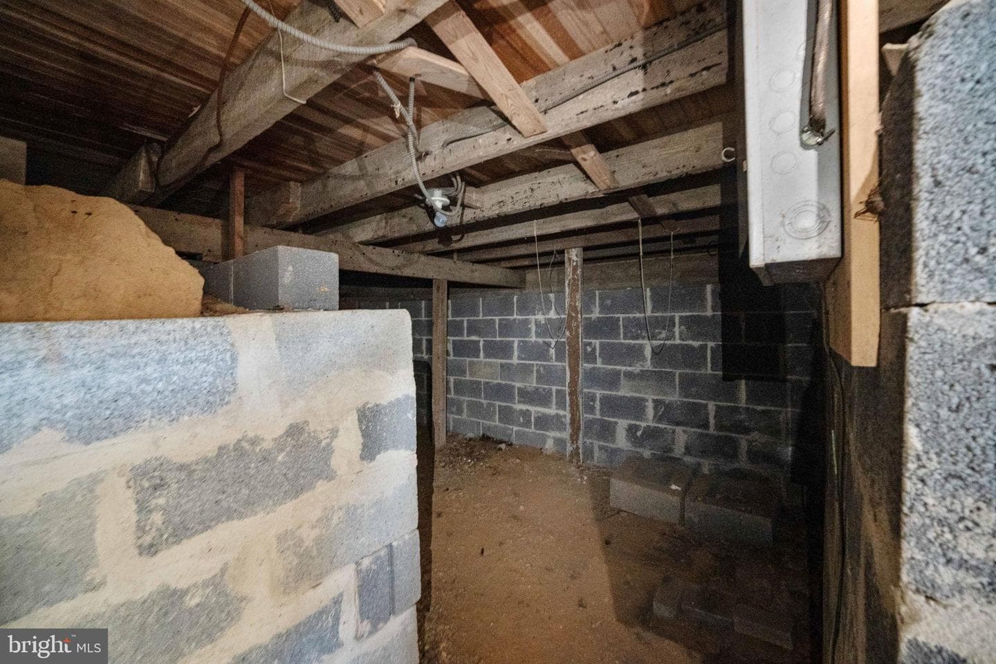 2510 Charles Street photo 44