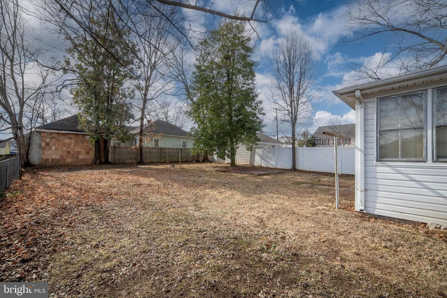 2510 Charles Street photo 50
