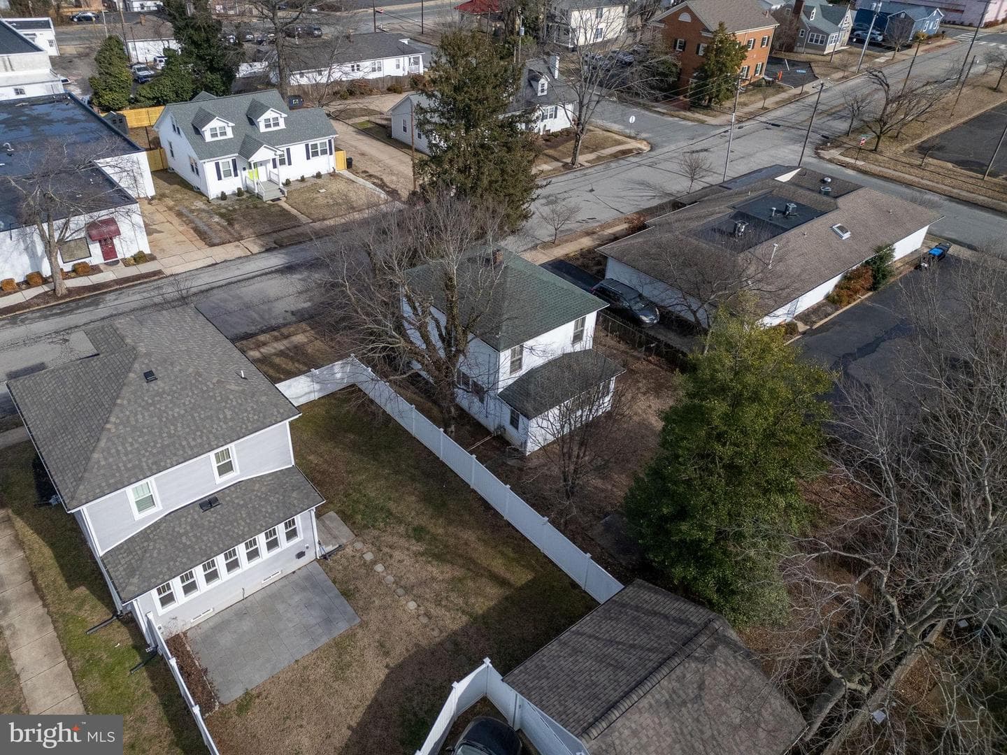 2510 Charles Street photo 7