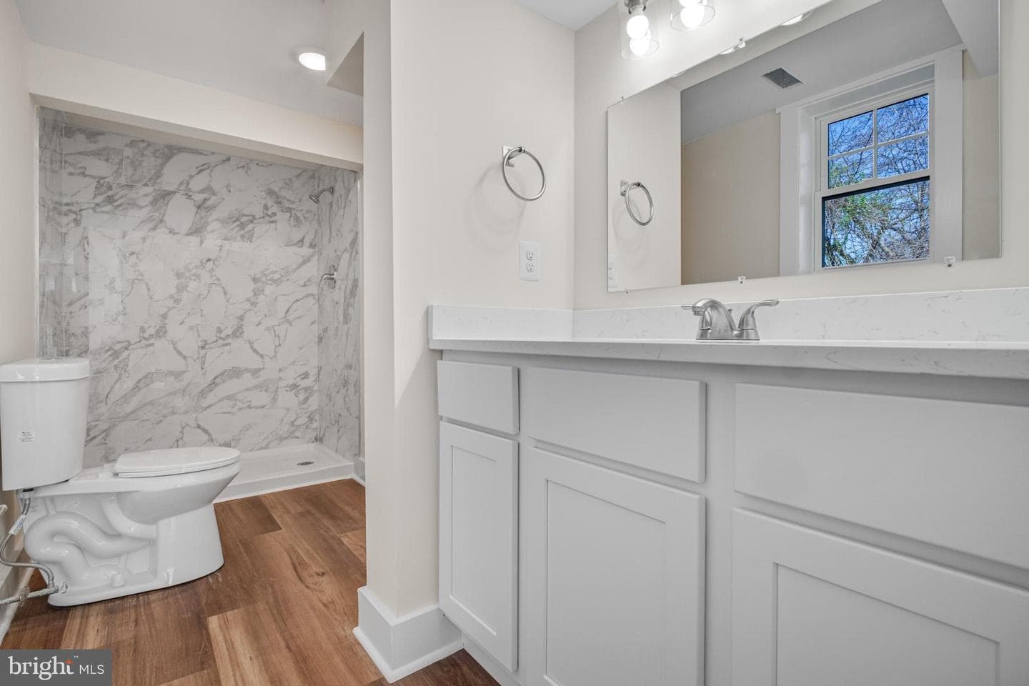 1808 Lafayette Boulevard photo 36