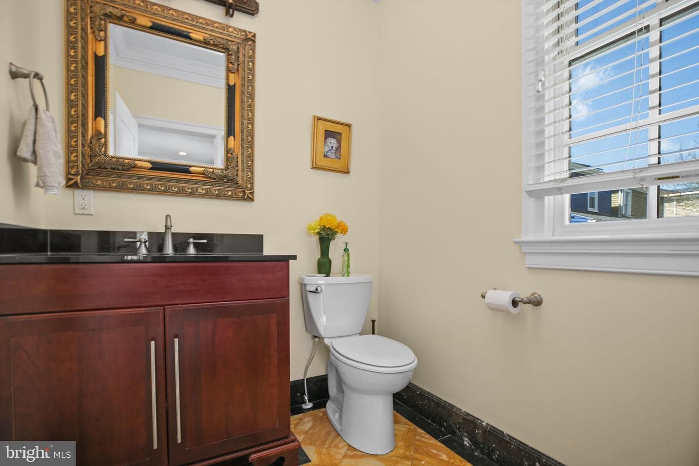 211 Fauquier Street photo 20
