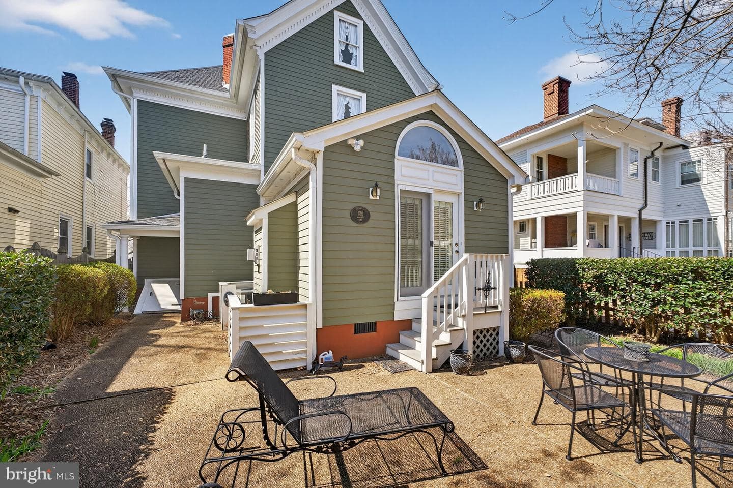 1305 Washington Avenue photo 37
