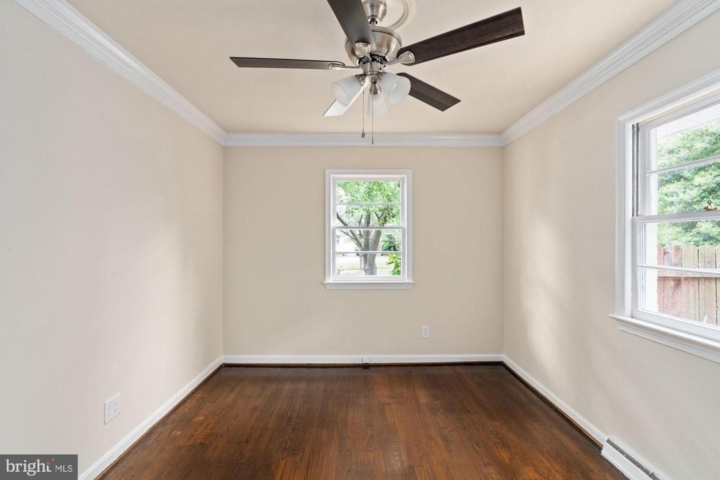 1321 Dandridge Street photo 32