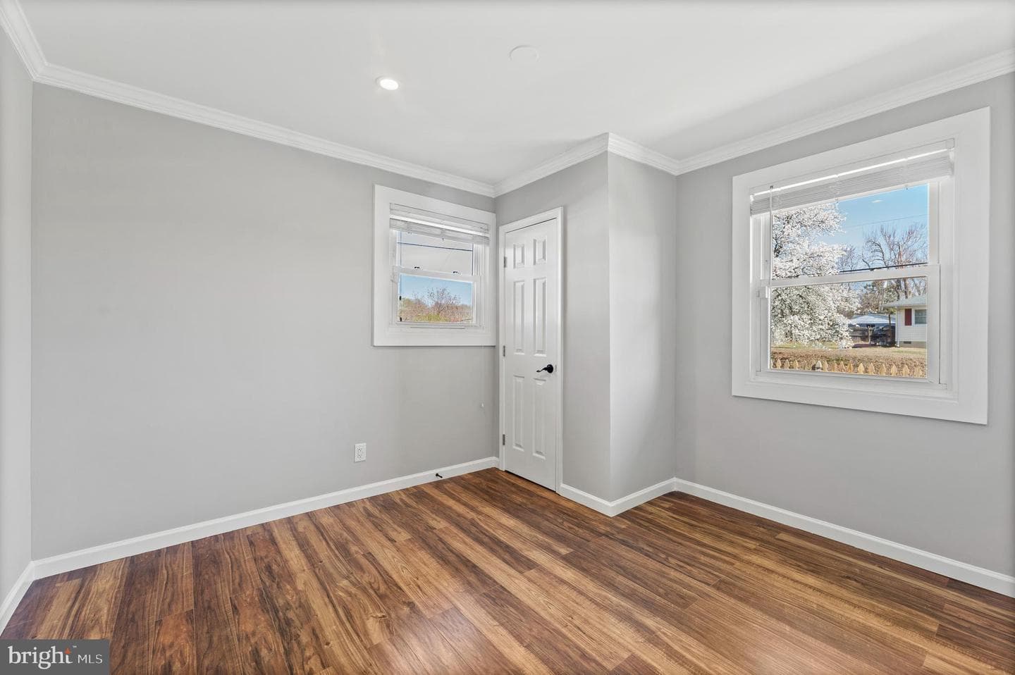 501 Hanson Avenue photo 27