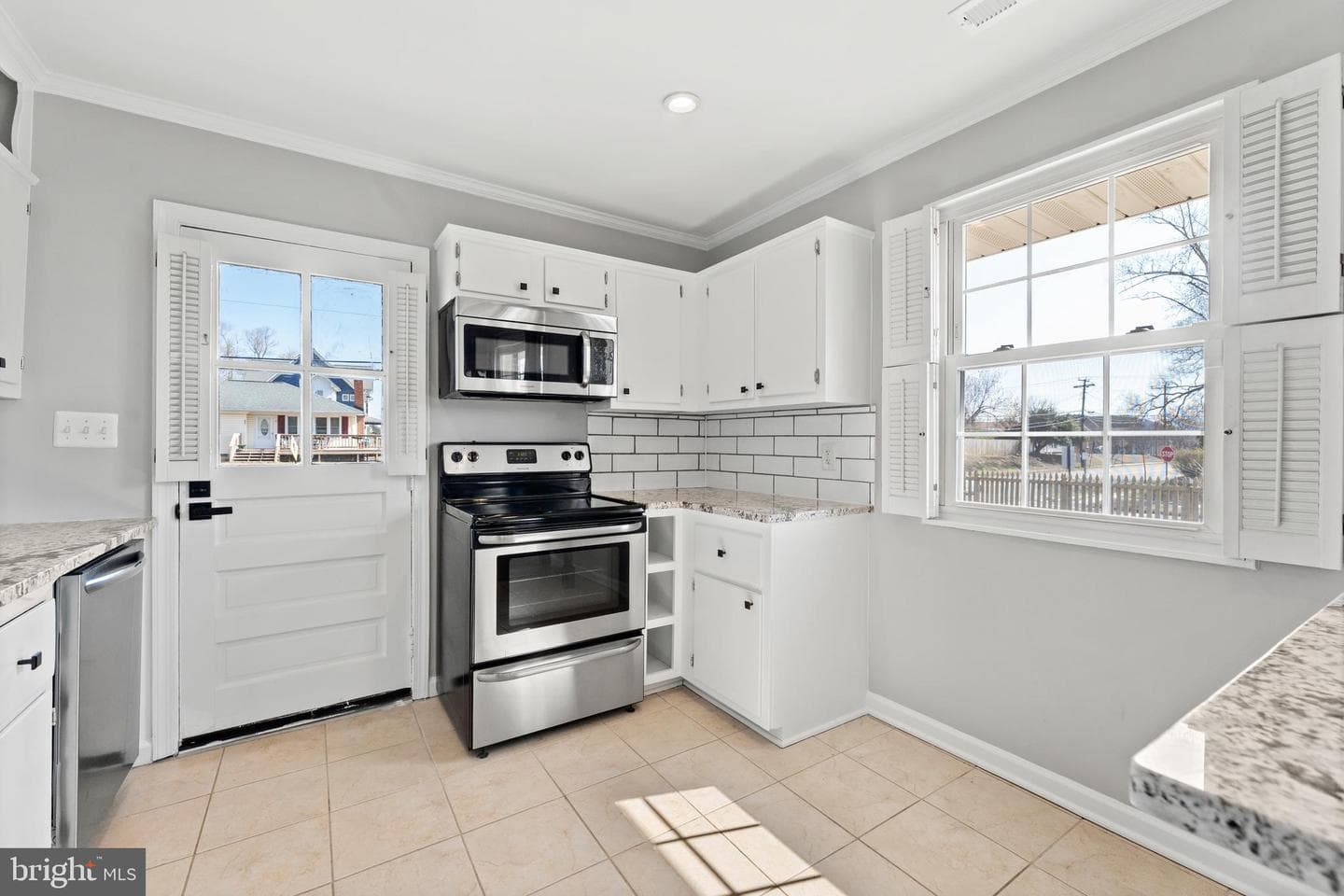 501 Hanson Avenue photo 8