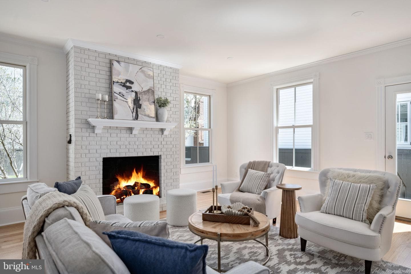 1403 Washington Avenue photo 8