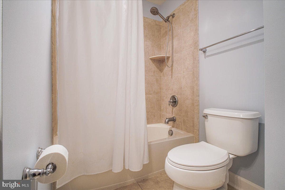 1029 Hotchkiss Place photo 46