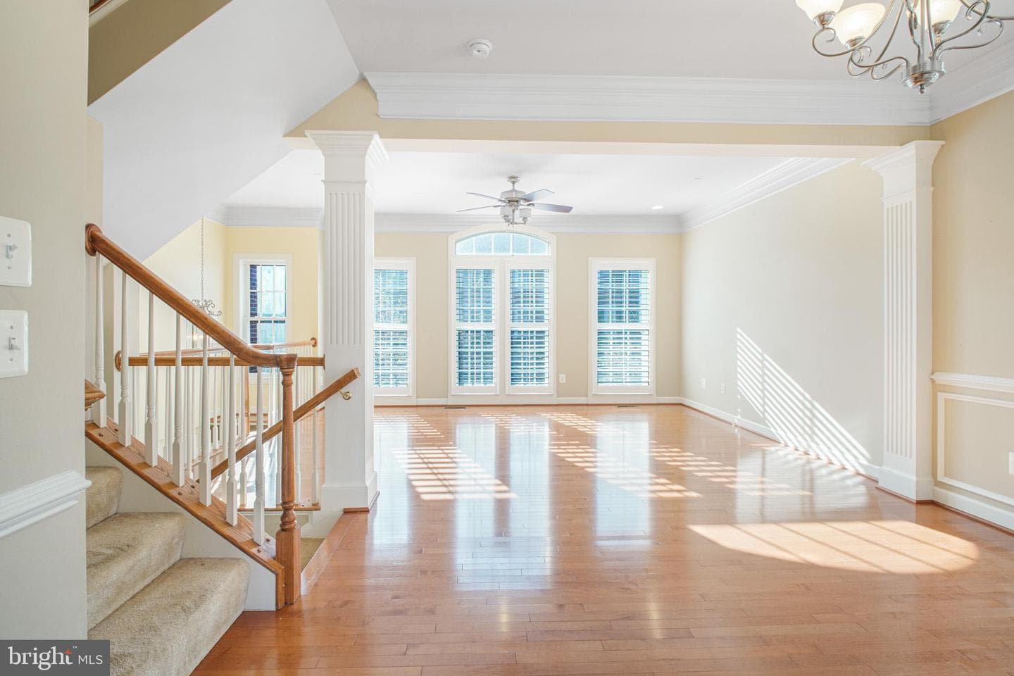 1029 Hotchkiss Place photo 8