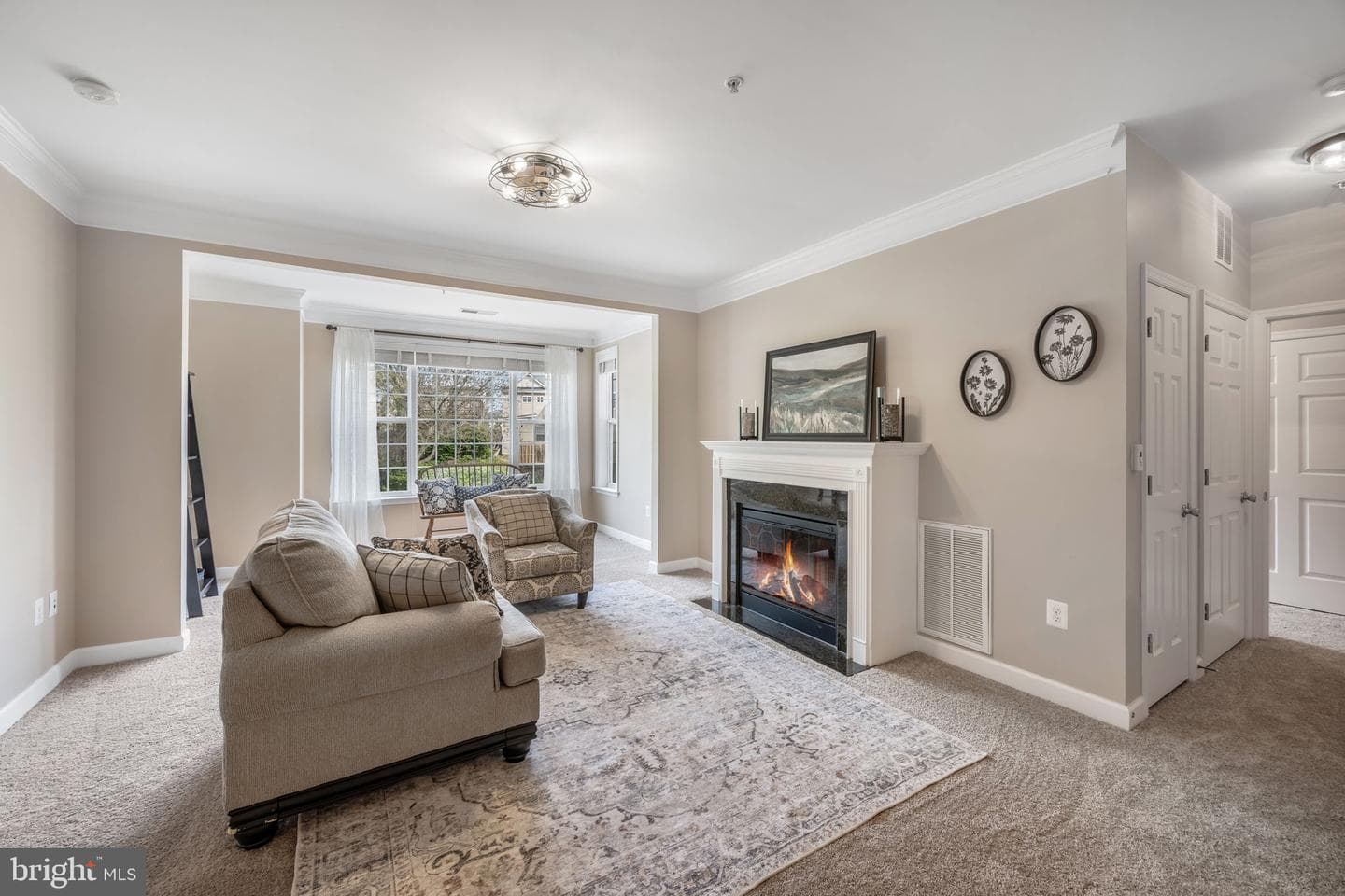701 Cobblestone Boulevard #203