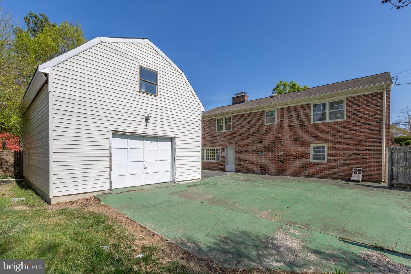1329 Brent Street photo 8