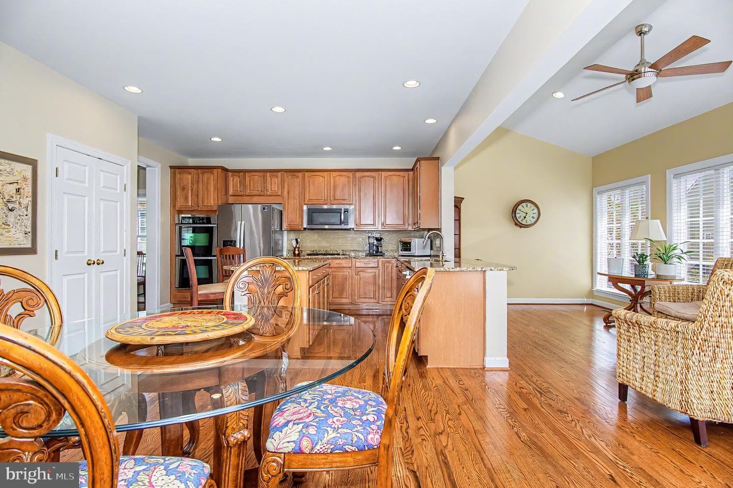 1003 Raymond Court photo 27