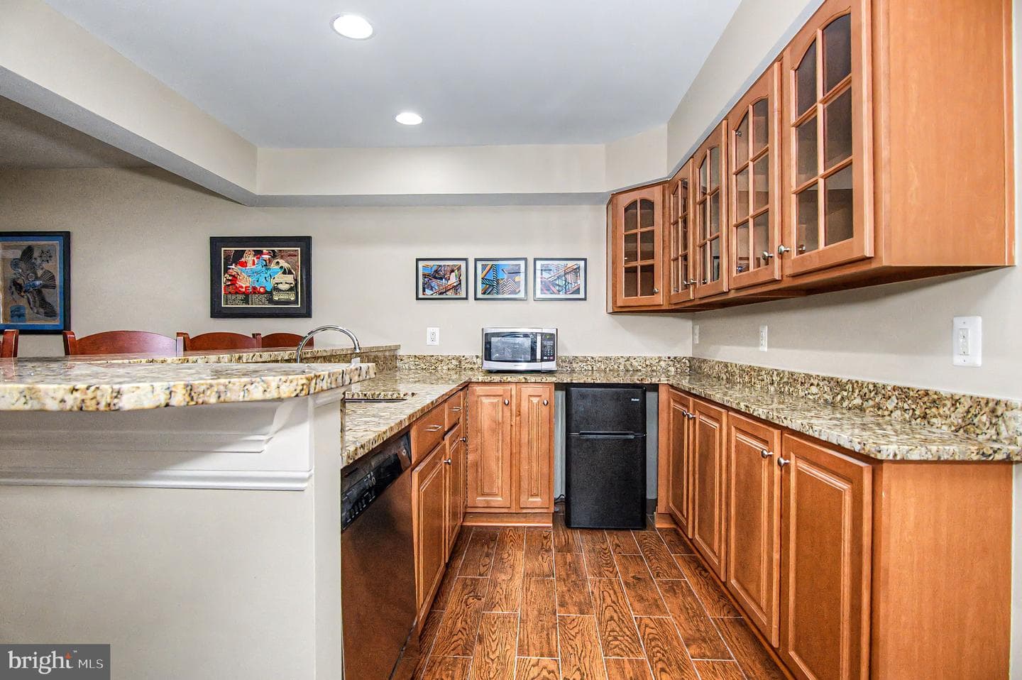 1003 Raymond Court photo 62