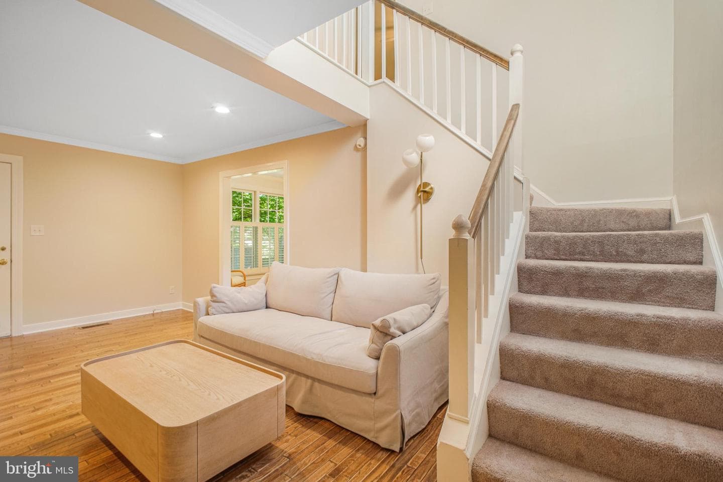 823 College Avenue #i photo 6