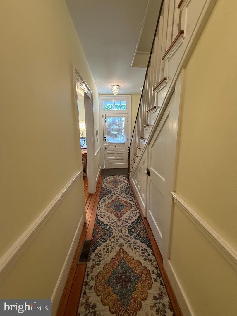 1102 Prince Edward Street photo 15