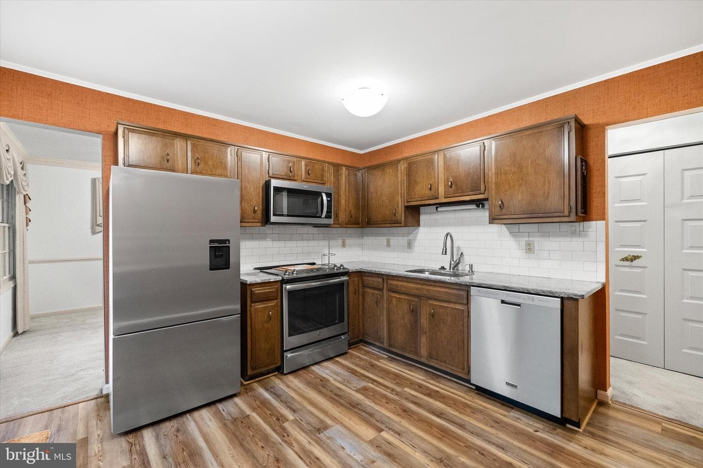 302 Altoona Drive photo 42