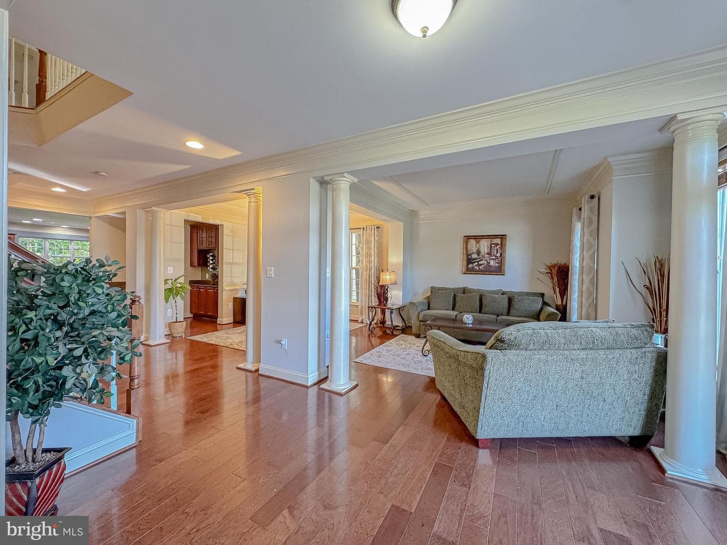 2144 Idlewild Boulevard photo 6
