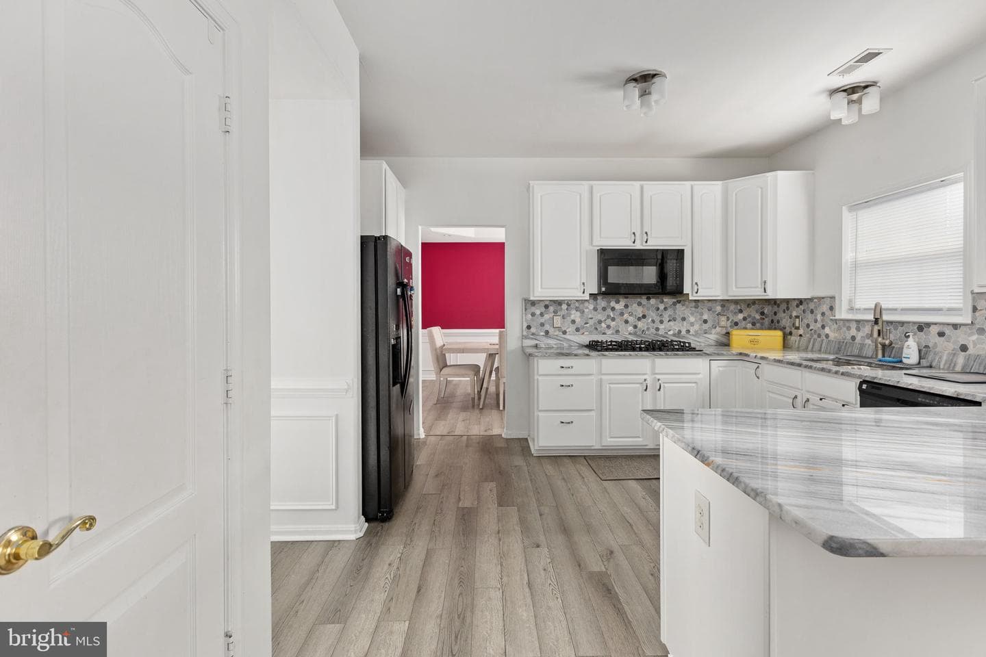 1004 Black Oak Court photo 21
