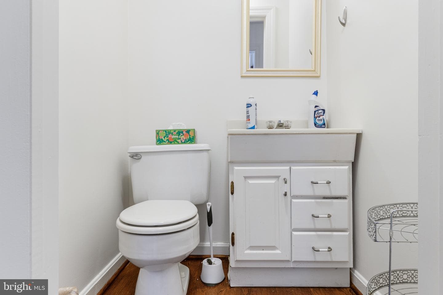 1420 Royston Street photo 23