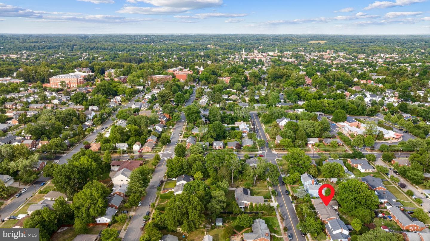 1420 Royston Street photo 46