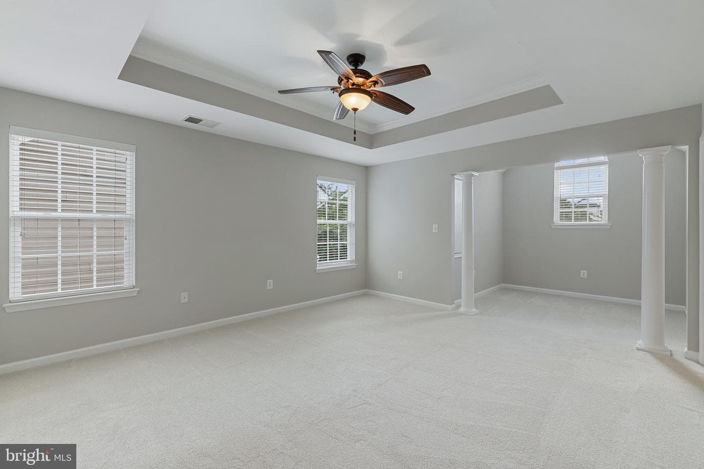 1100 Wright Court photo 31