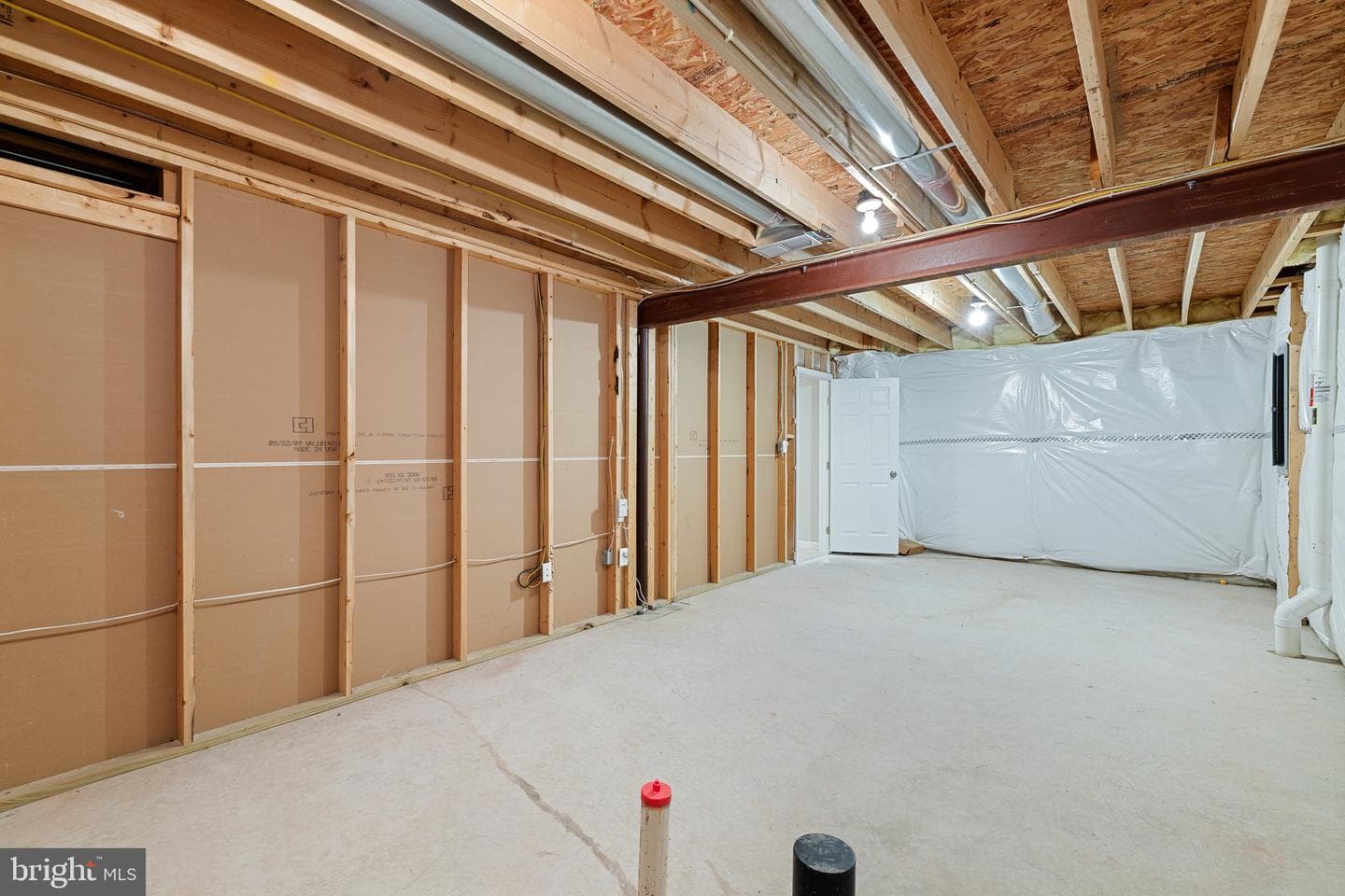 1100 Wright Court photo 53