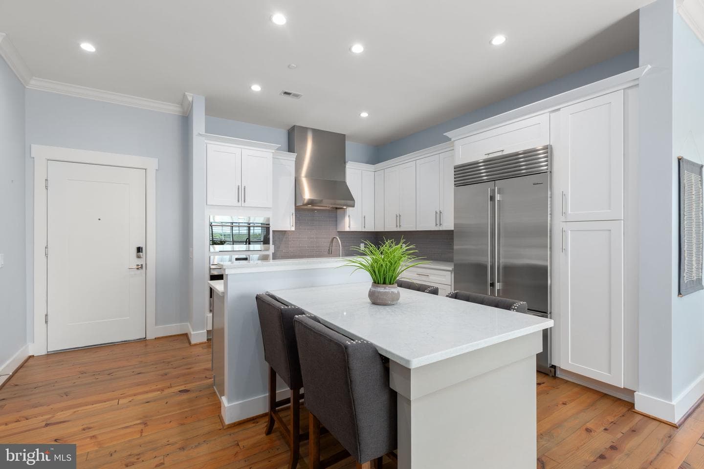 310 Frederick Street #403 photo 9