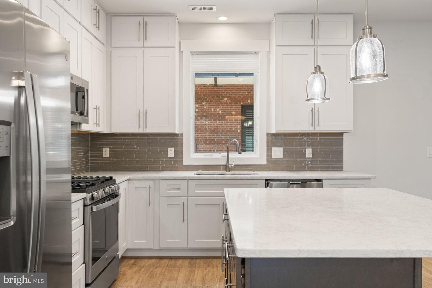 313 Charles Street photo 15