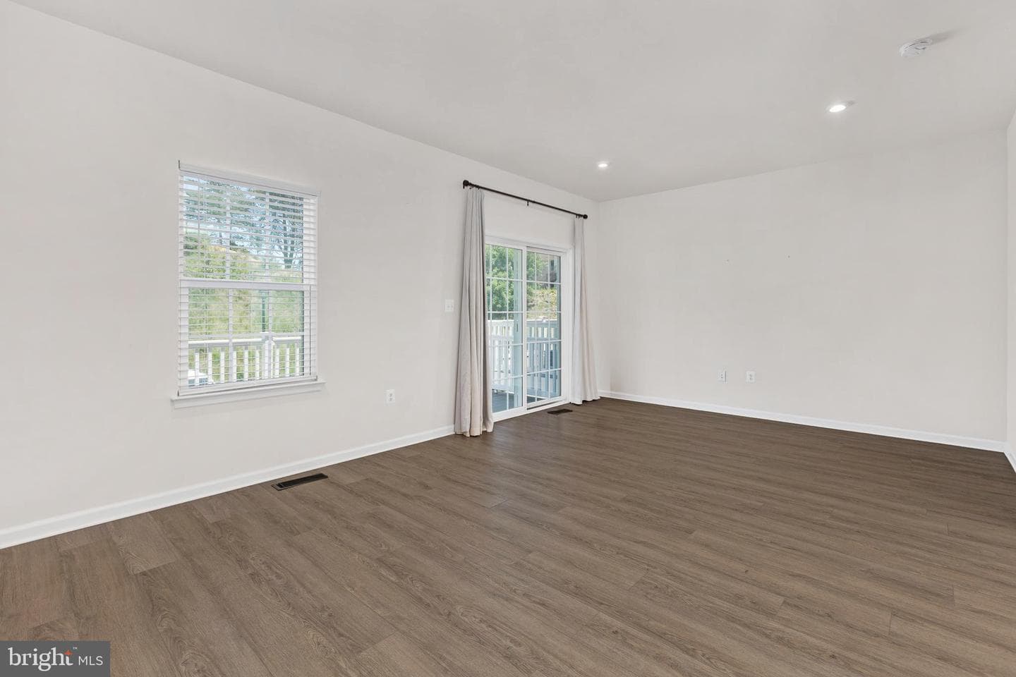 1118 Dovetail Circle photo 24
