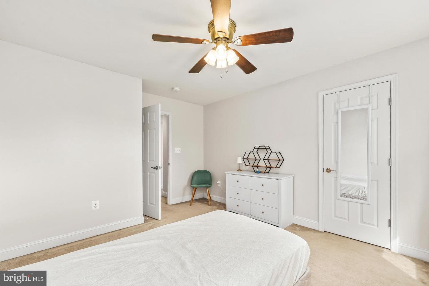 1402 Sands Cir photo 31