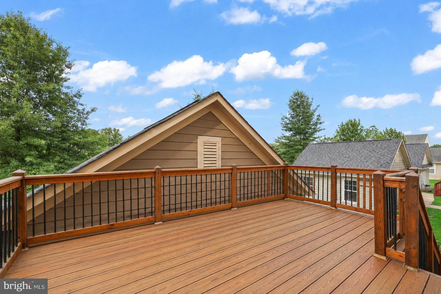1402 Sands Cir photo 39
