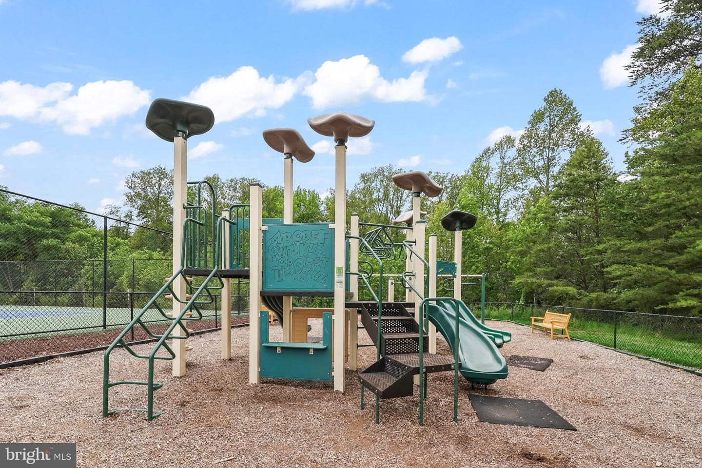 1402 Sands Cir photo 48