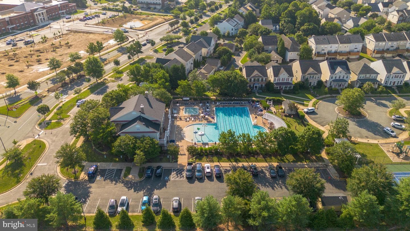 1100 Austin Drive photo 108