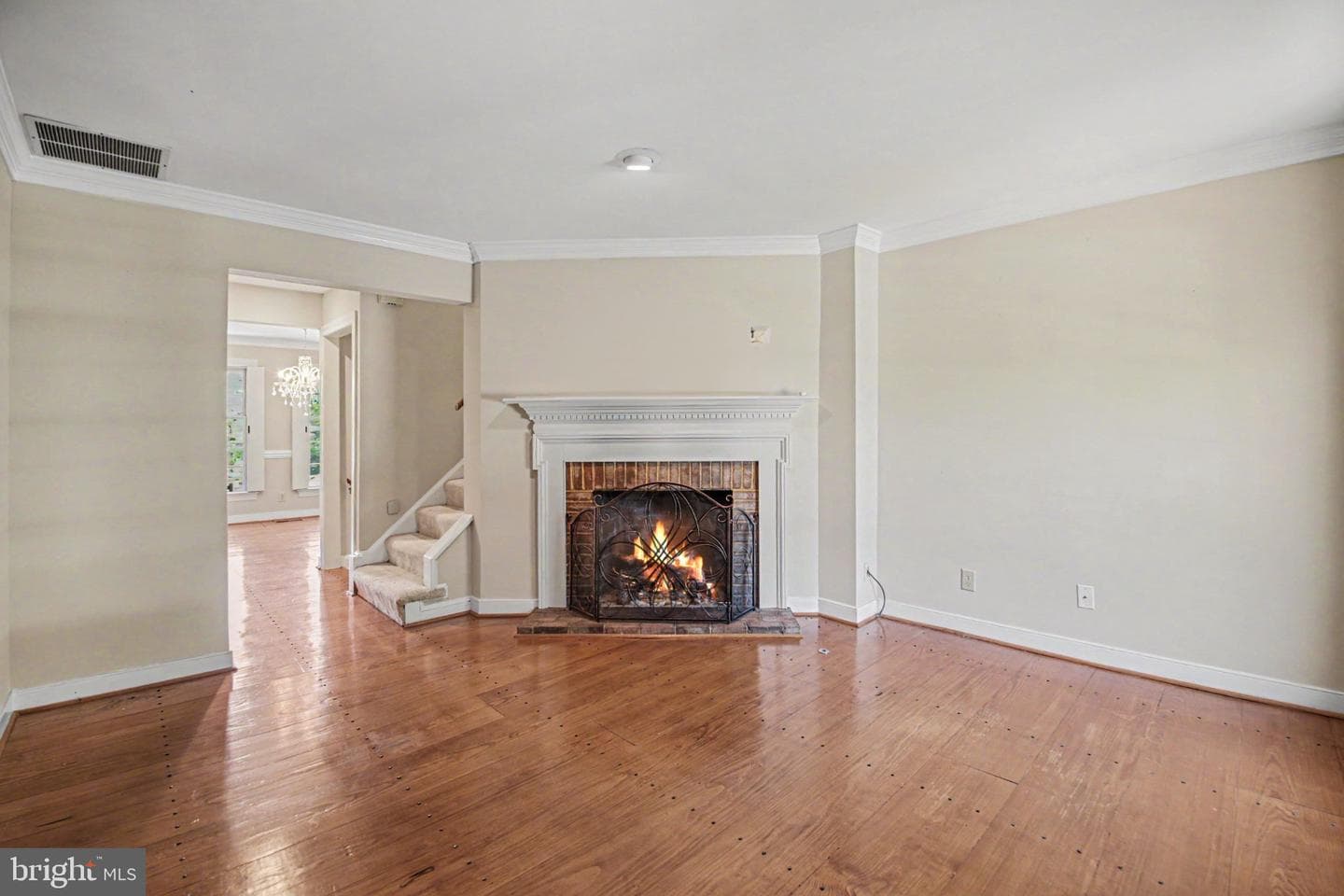 807 College Avenue photo 6