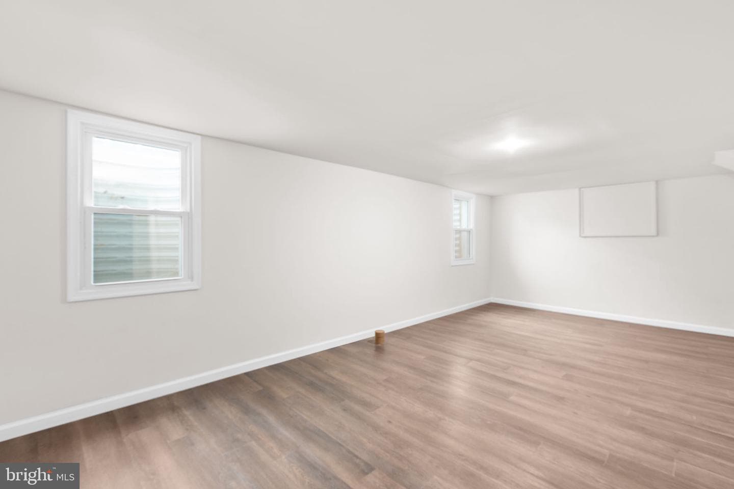 913 Sylvania Avenue photo 55